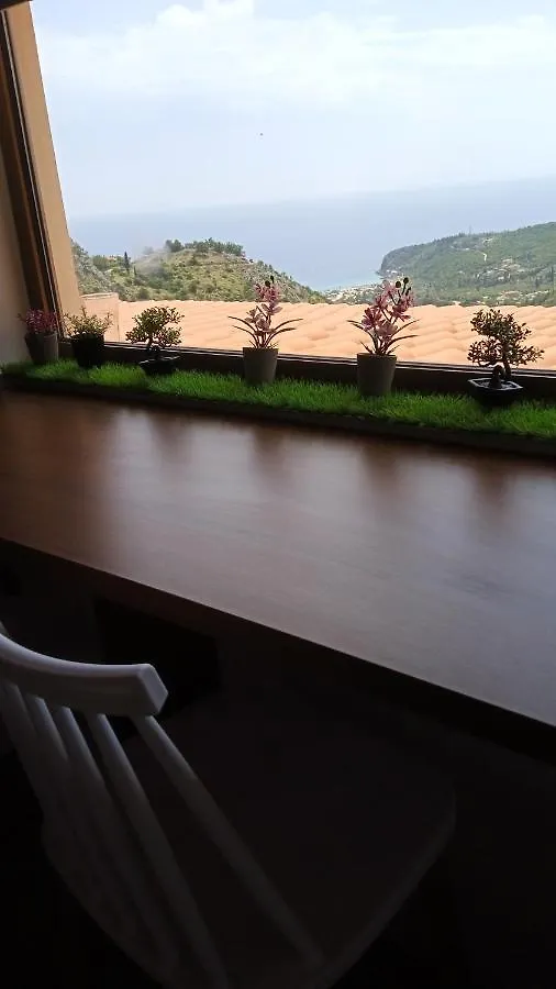 Tolis Rooms Himarë