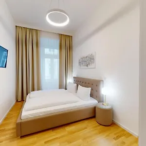 alon-homes.vienna-besthotels.com/