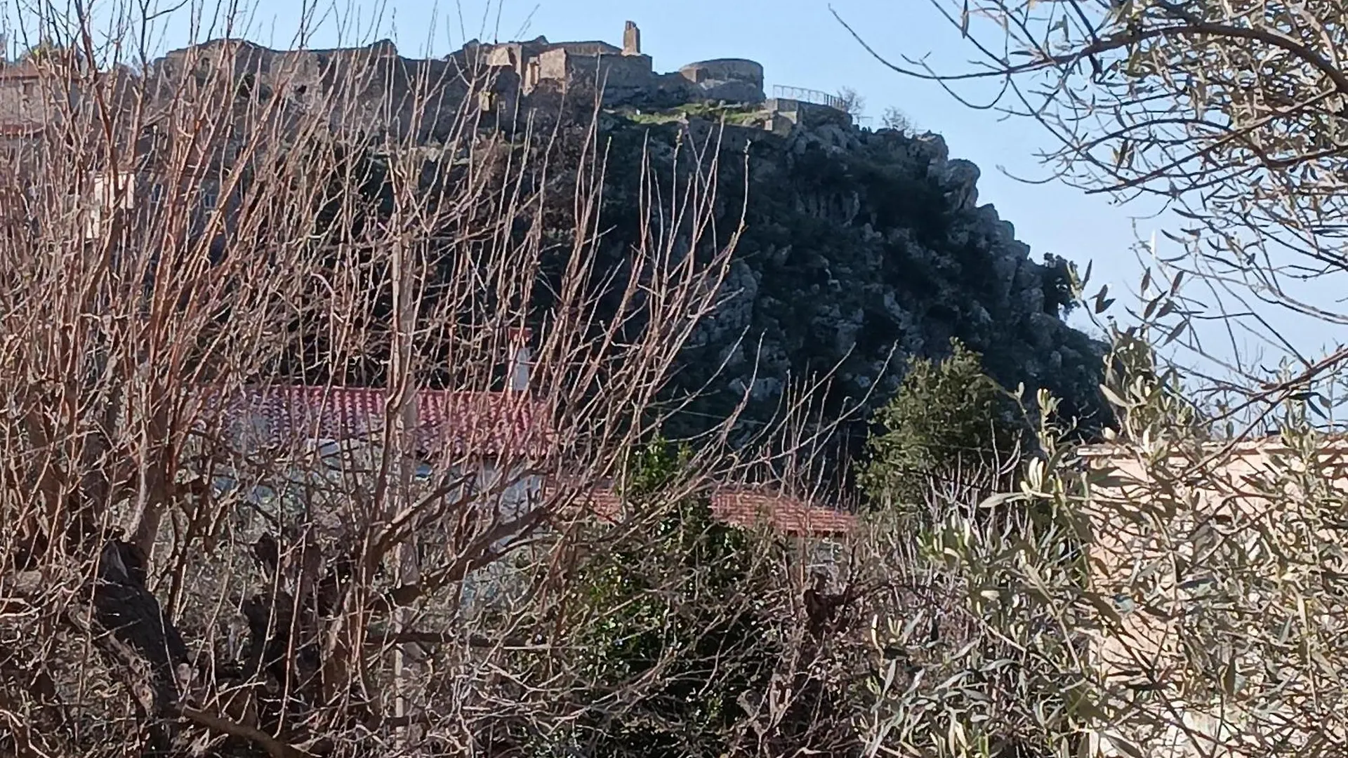 Tolis Rooms Himare 0*,  Albania