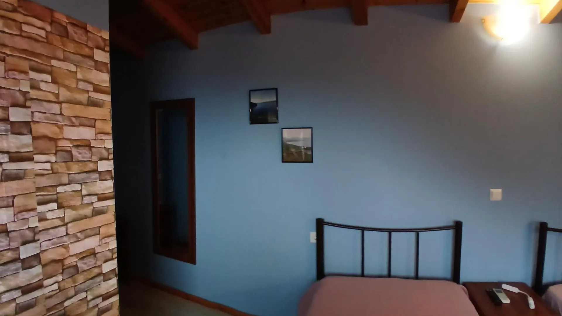 Apartment Tolis Rooms Himare Albania