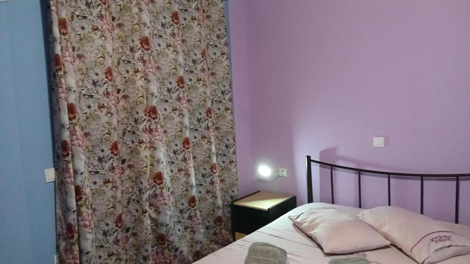 Apartment Tolis Rooms Himare